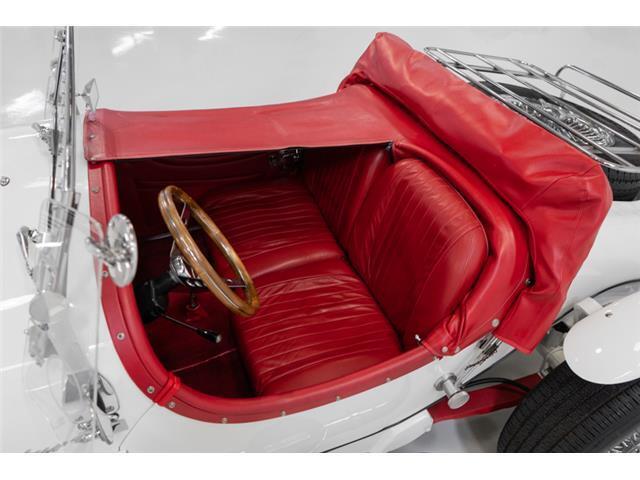 Excalibur-Series-I-1969-Convertible-11
