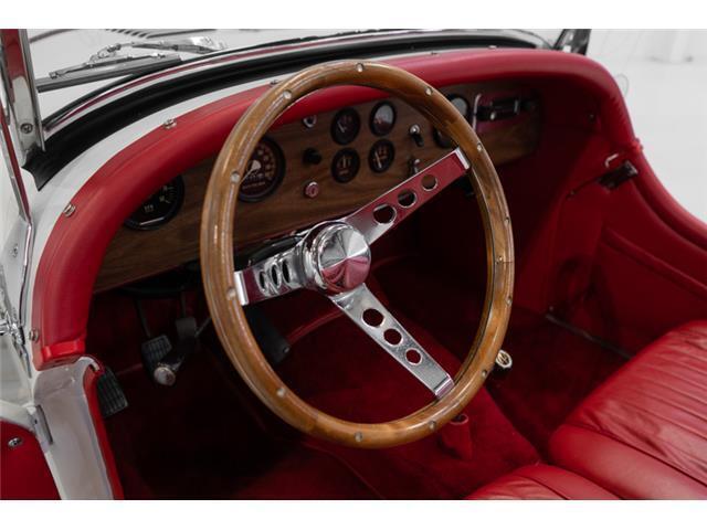 Excalibur-Series-I-1969-Convertible-12