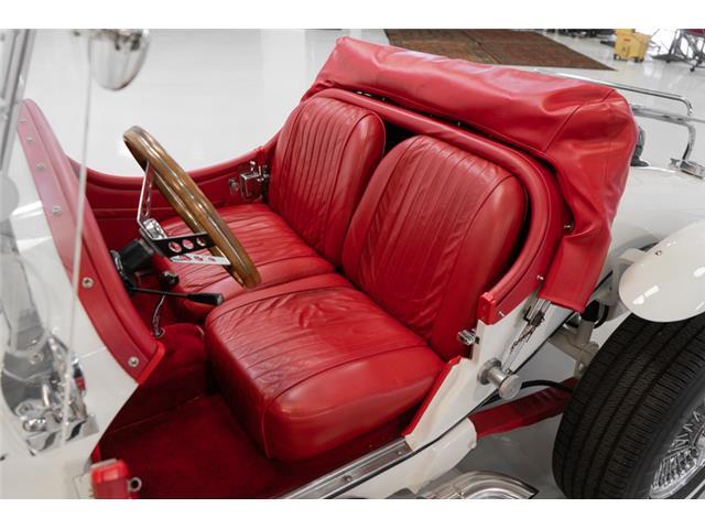 Excalibur-Series-I-1969-Convertible-13