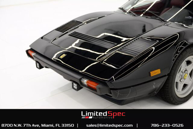 Ferarri-308-1985-Coupe-11