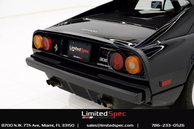 Ferarri-308-1985-Coupe-25
