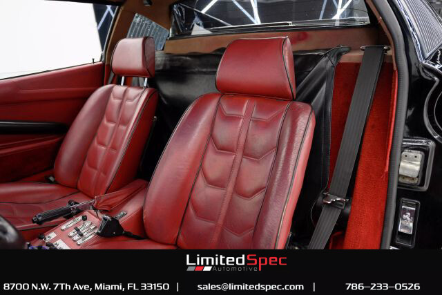 Ferarri-308-1985-Coupe-34