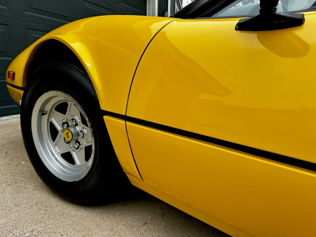 Ferrari-308-1978-17