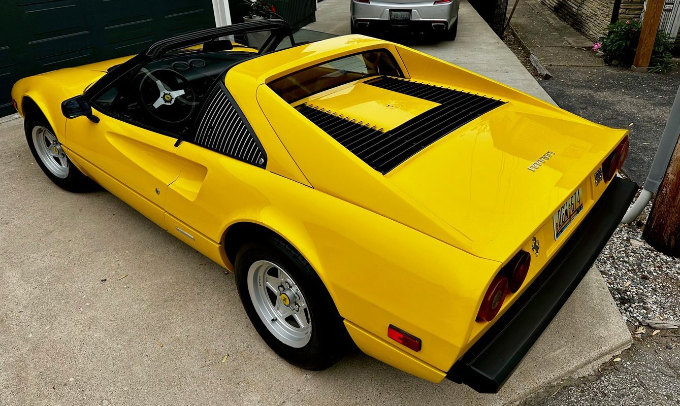 Ferrari-308-1978-19
