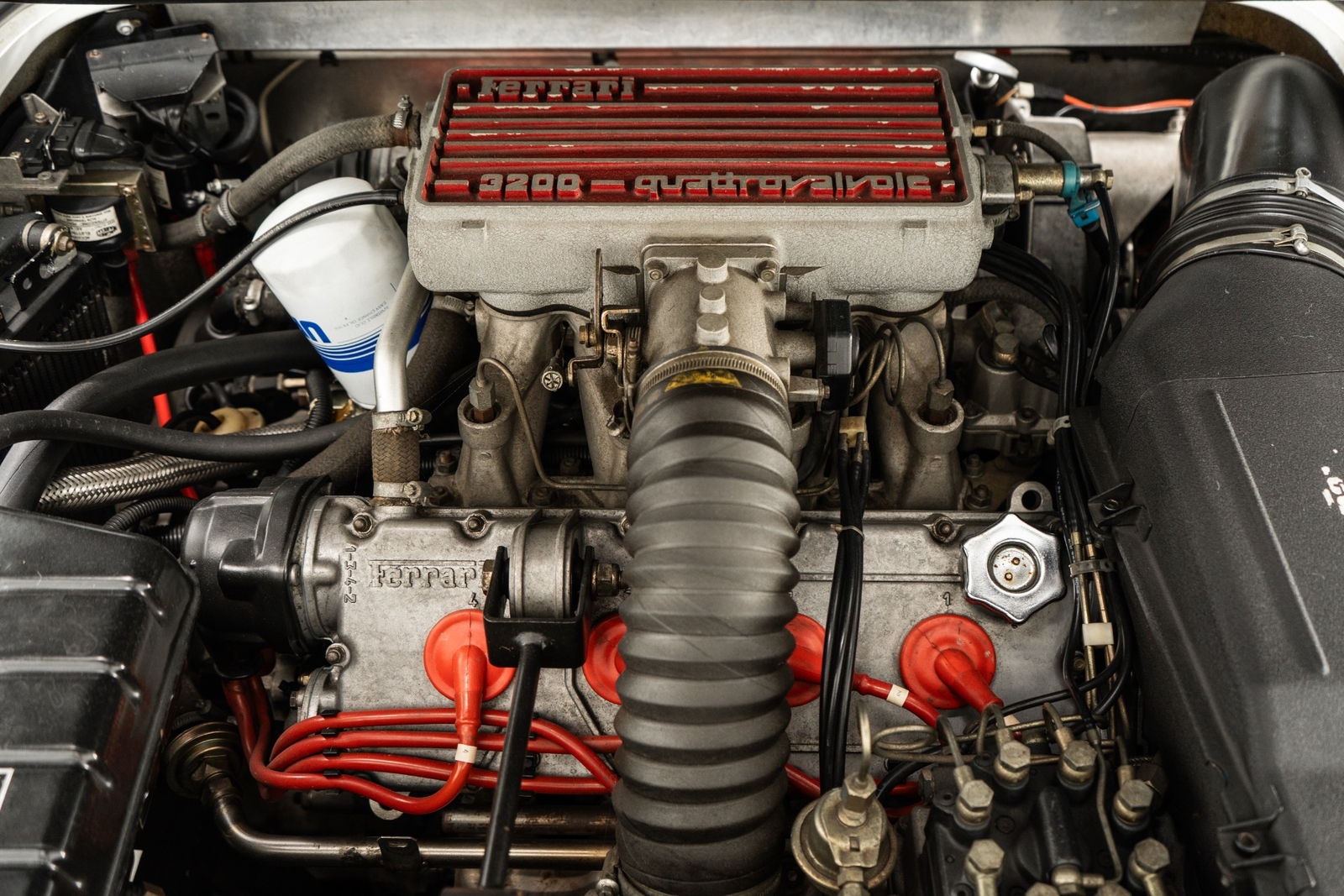 Ferrari-328-1988-2D-Coupe-10