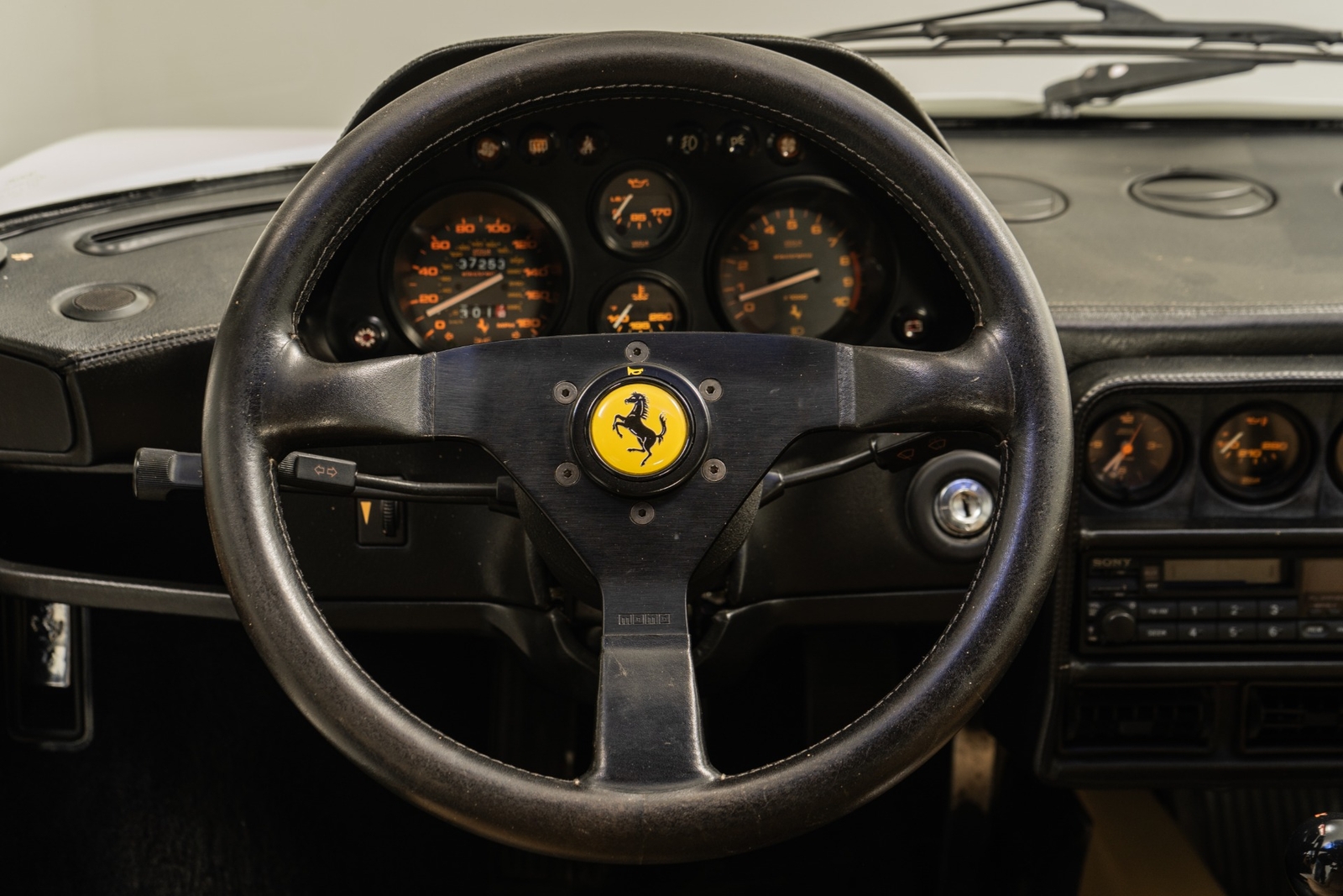 Ferrari-328-1988-2D-Coupe-13