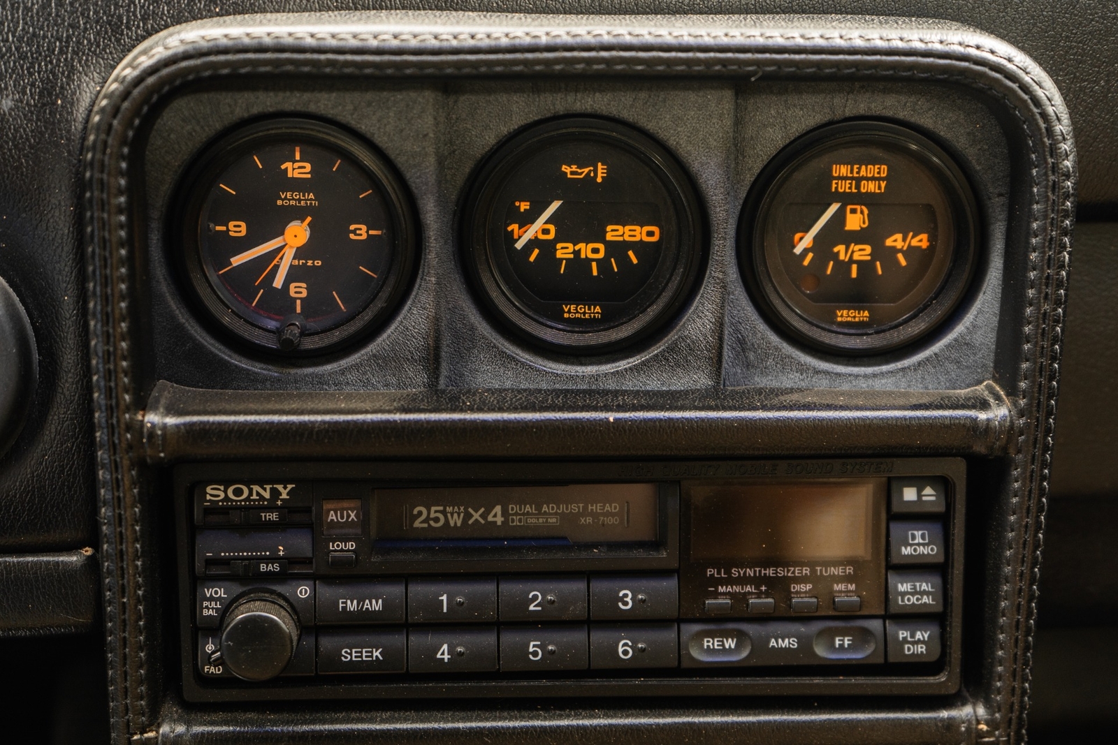 Ferrari-328-1988-2D-Coupe-15