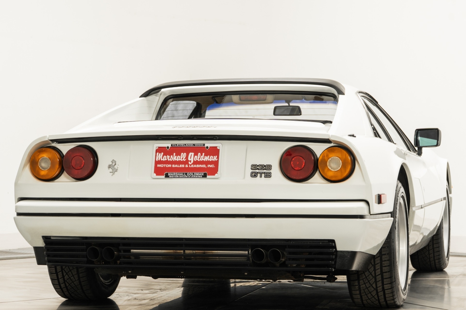 Ferrari-328-1988-2D-Coupe-7