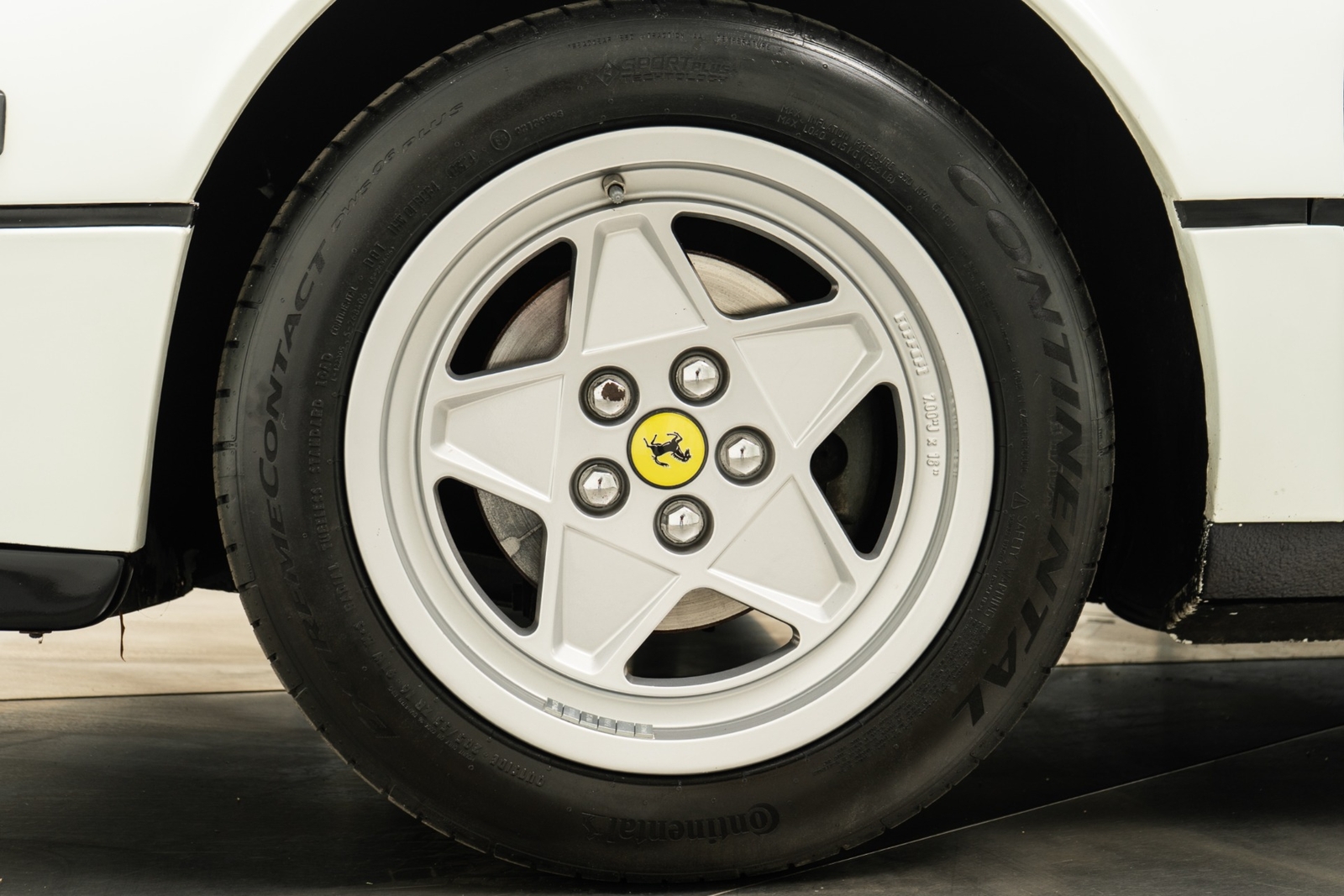 Ferrari-328-1988-2D-Coupe-8