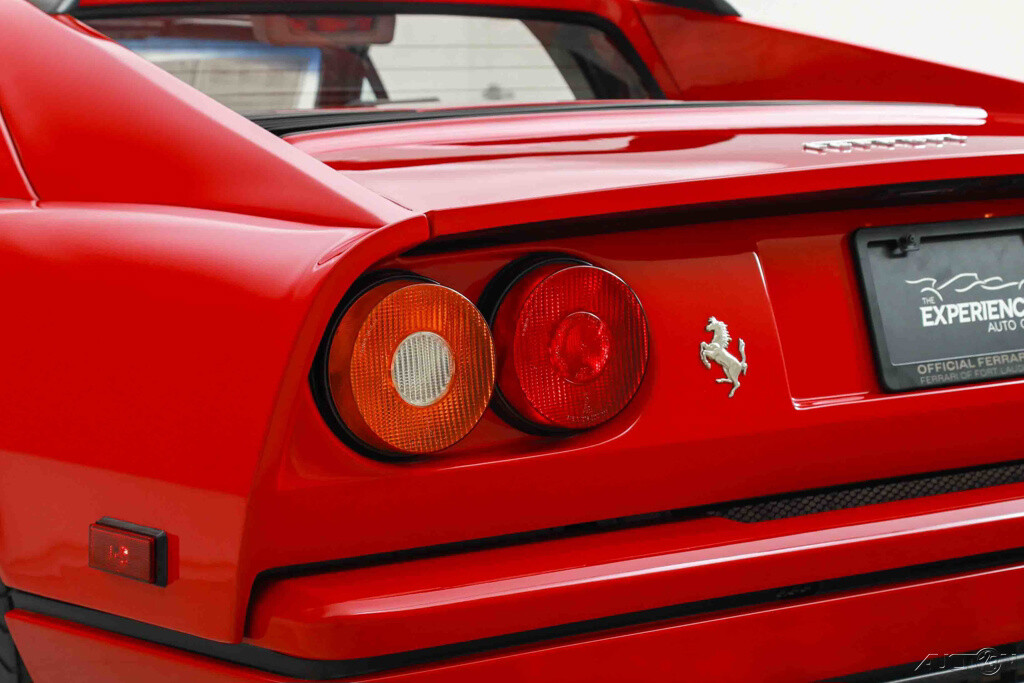 Ferrari-328-1989-16