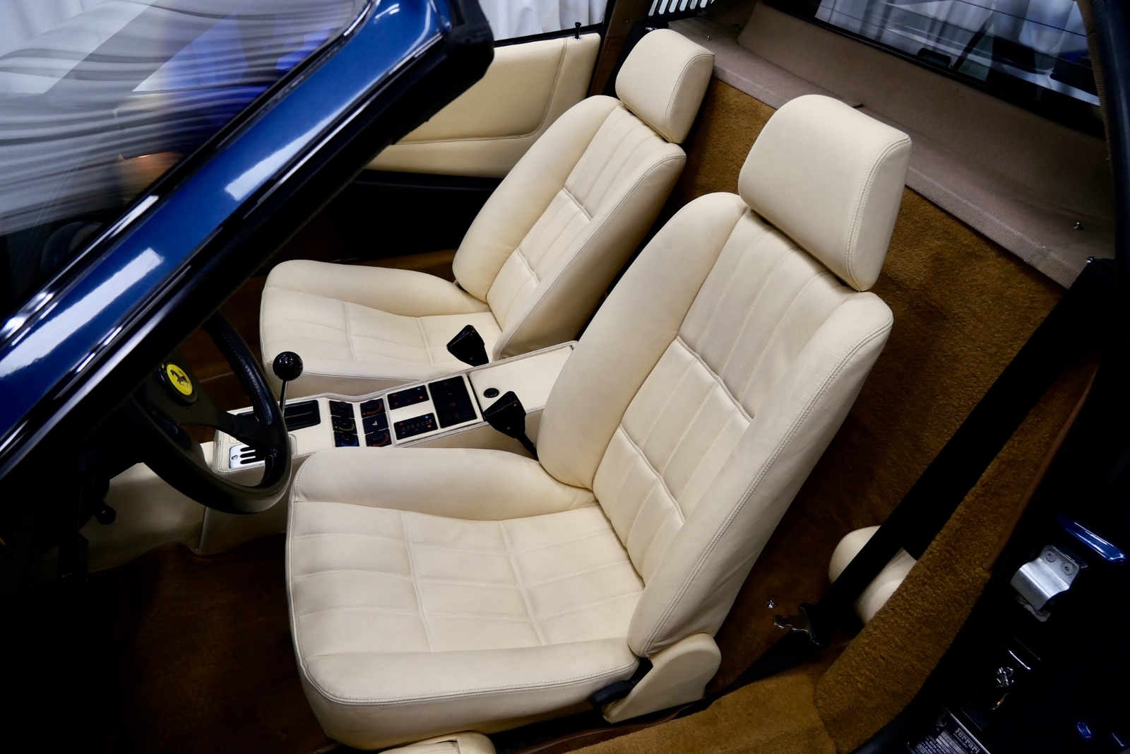 Ferrari-328-1989-2D-Coupe-23
