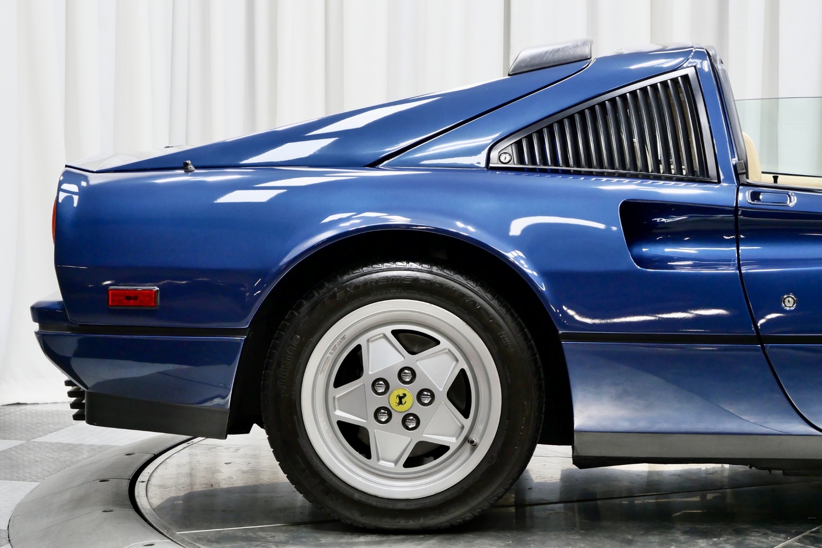 Ferrari-328-1989-2D-Coupe-29