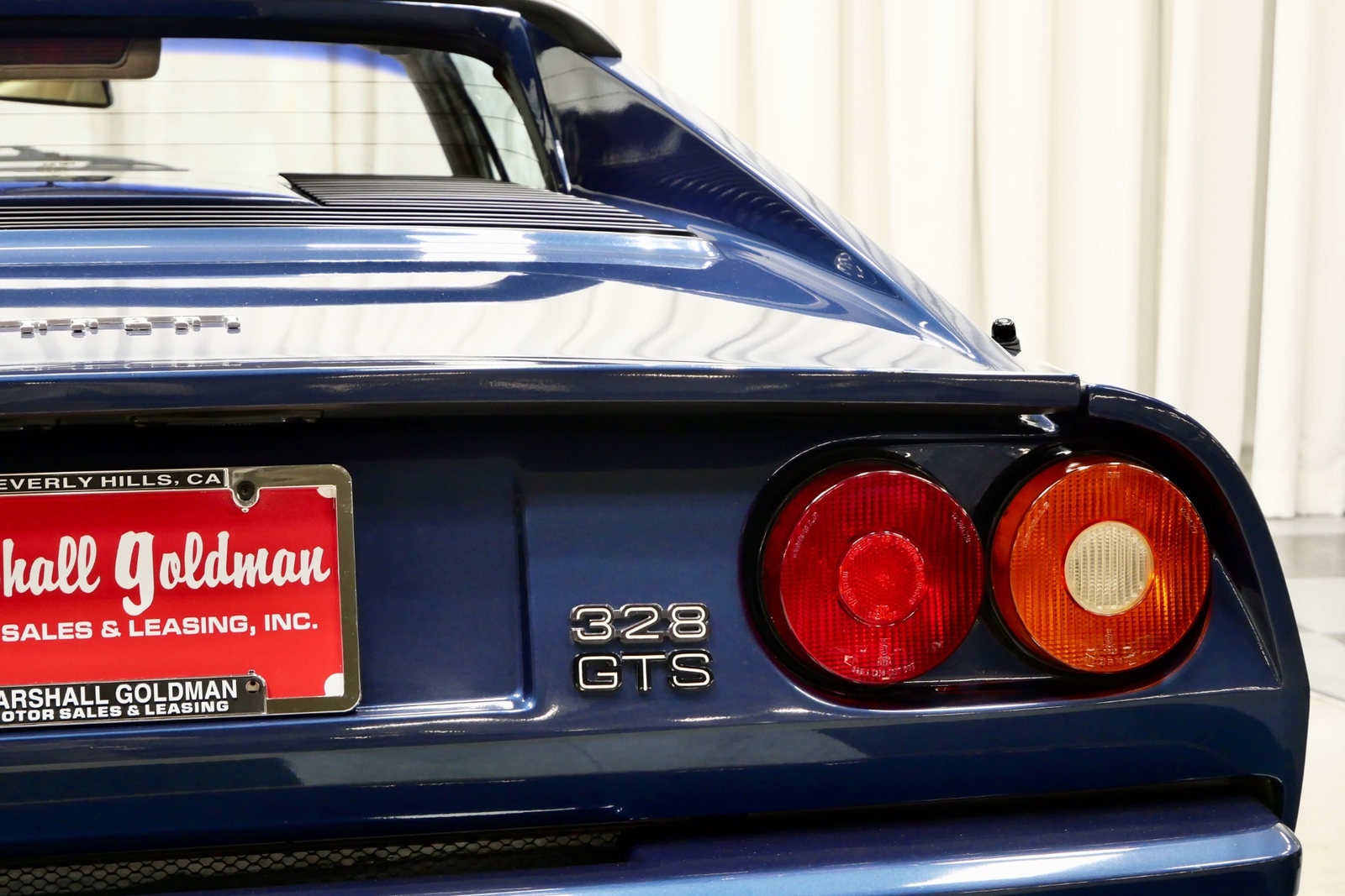 Ferrari-328-1989-2D-Coupe-32