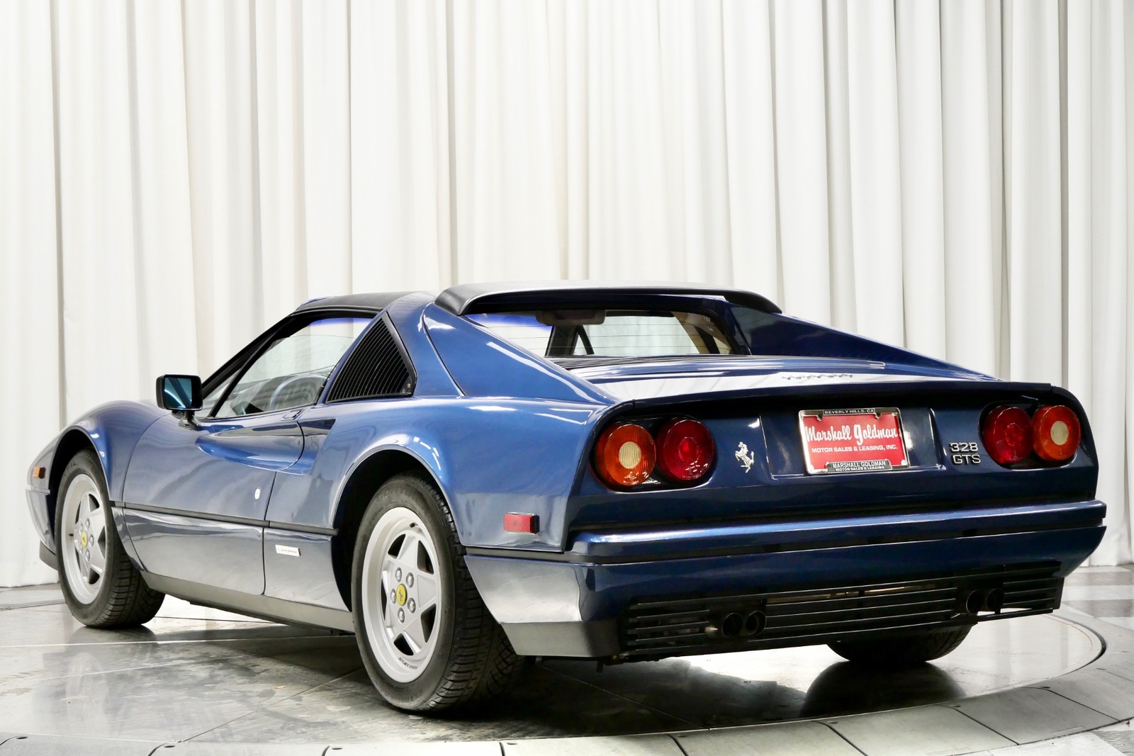 Ferrari-328-1989-2D-Coupe-5