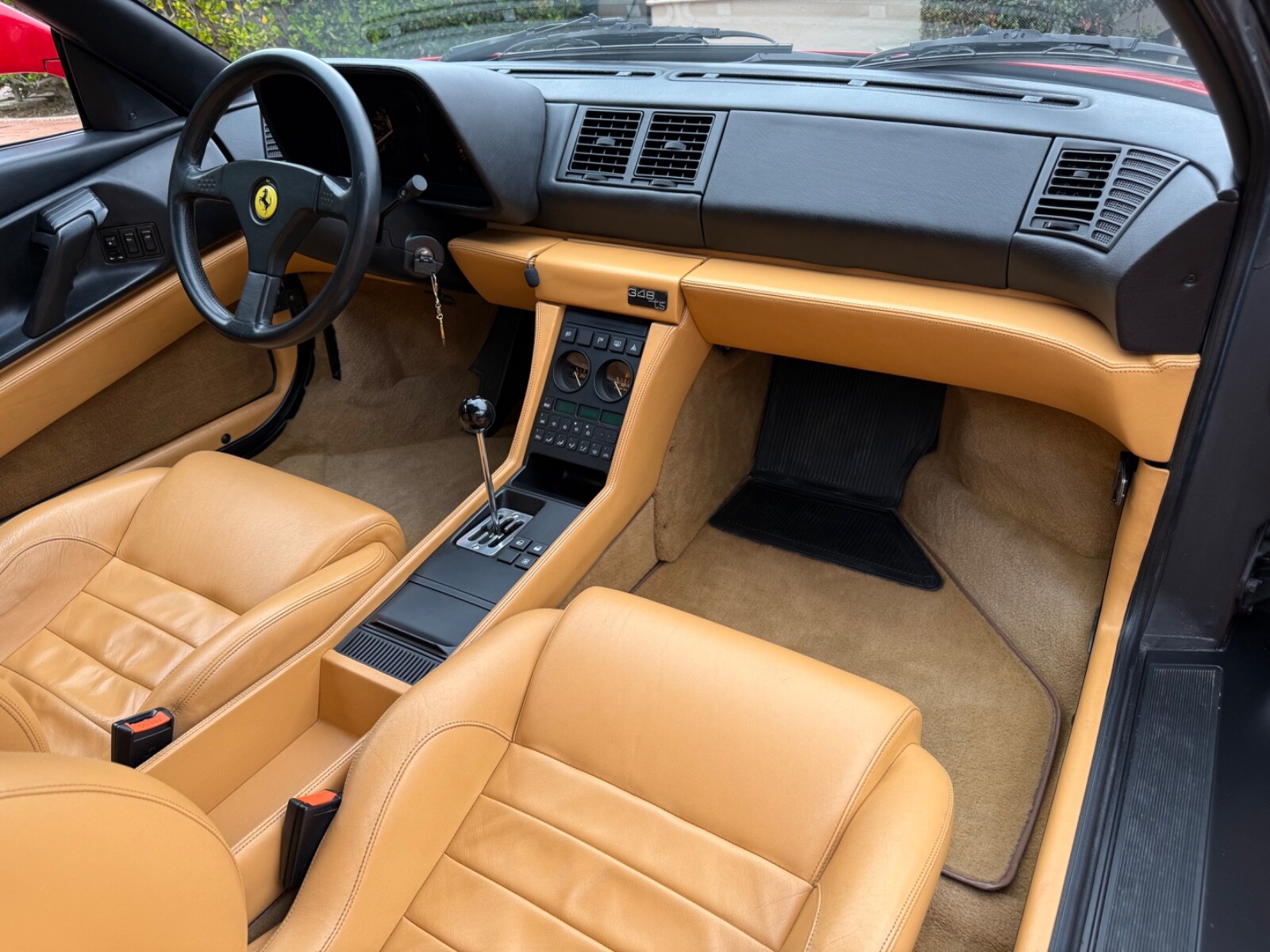 Ferrari-348-1990-Coupe-25