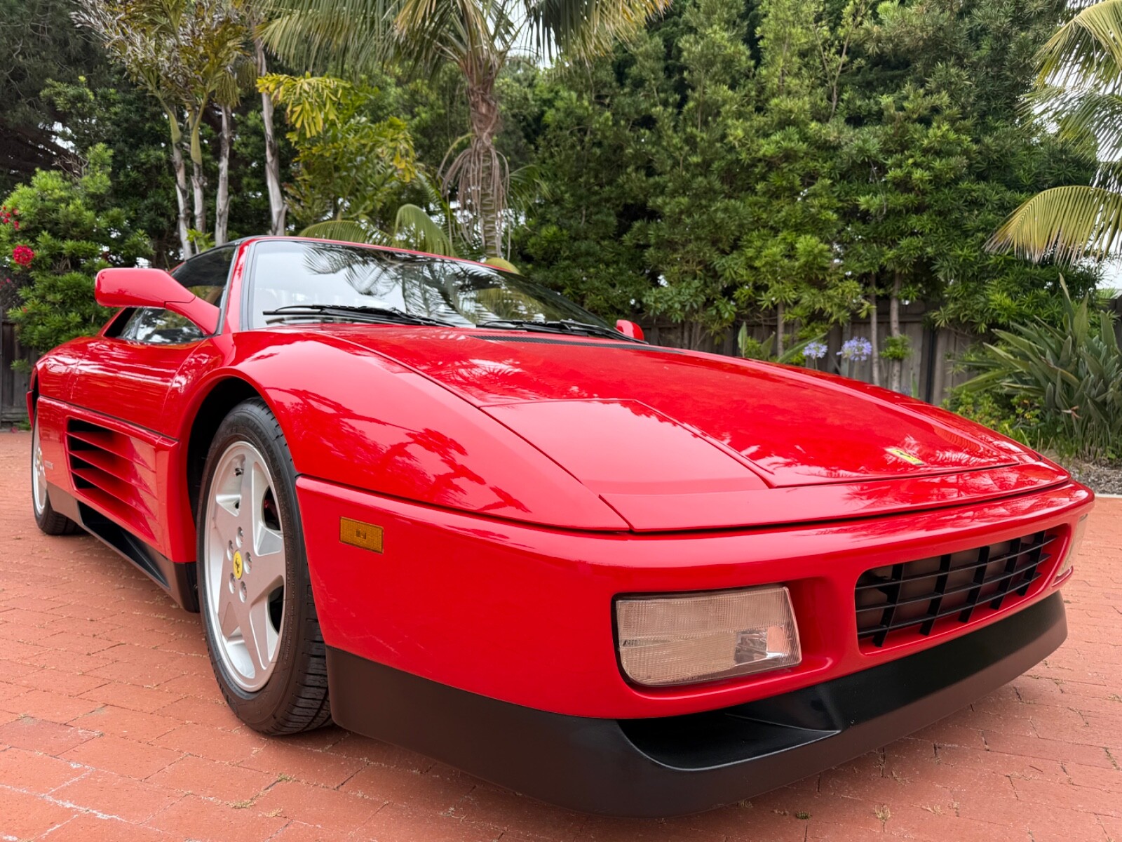 Ferrari-348-1990-Coupe-3