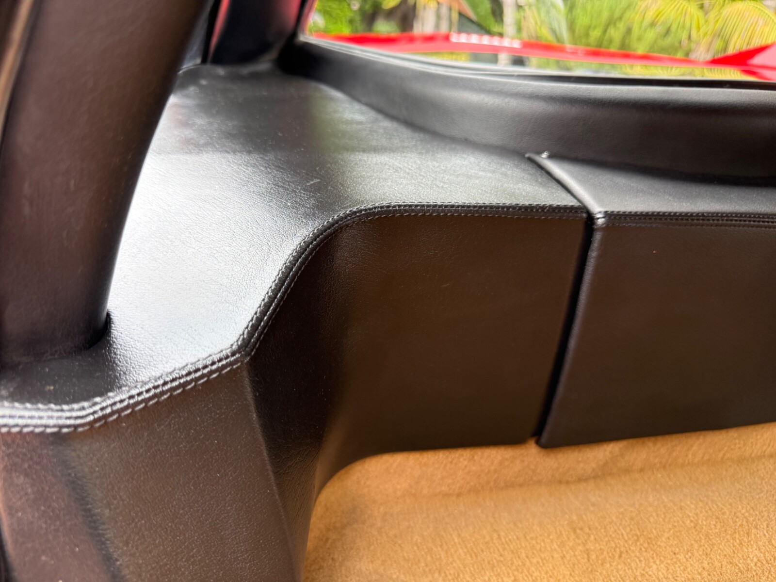 Ferrari-348-1990-Coupe-32
