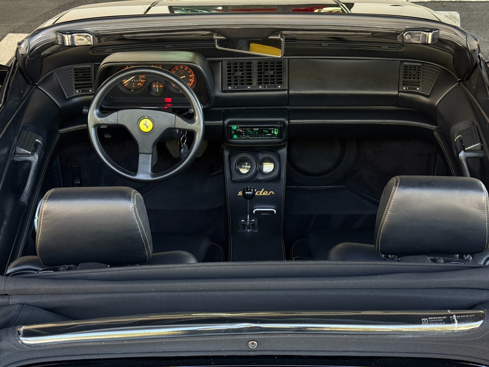 Ferrari-348-1995-Convertible-36