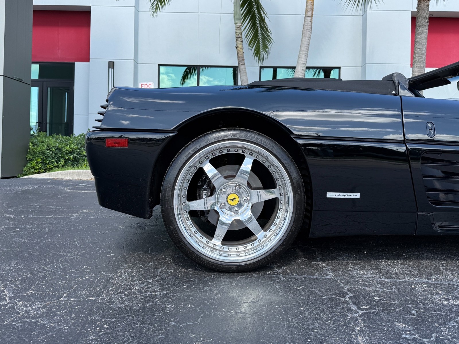 Ferrari-348-1995-Convertible-9