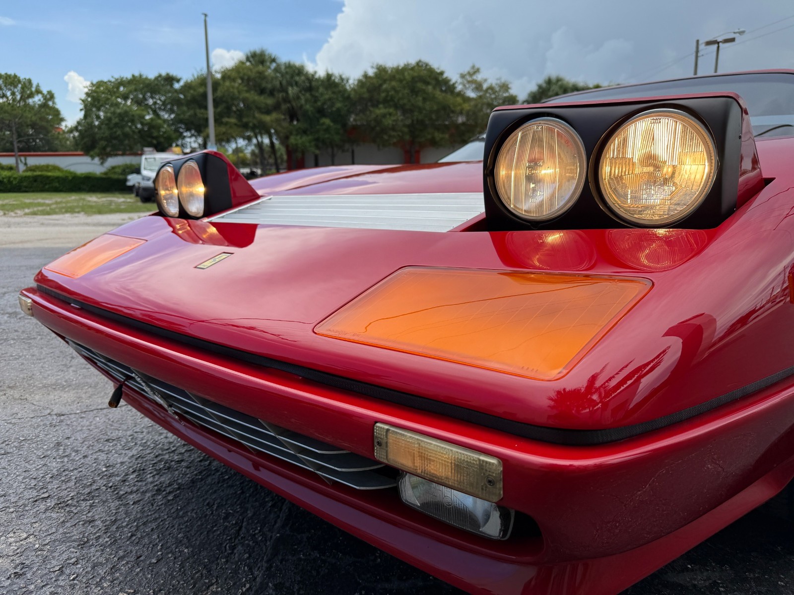 Ferrari-512-BBi-1984-Coupe-17