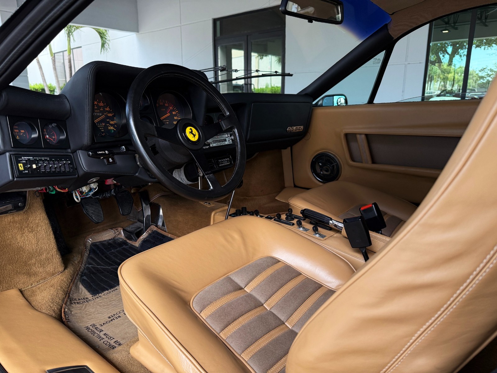 Ferrari-512-BBi-1984-Coupe-26