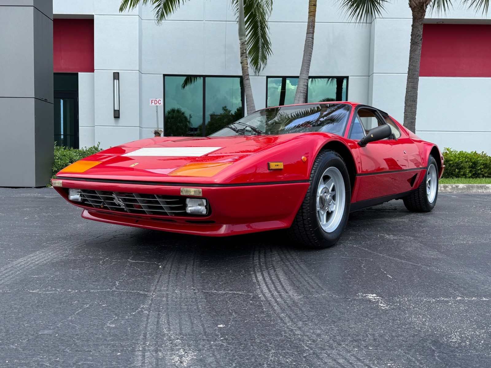 Ferrari-512-BBi-1984-Coupe-7