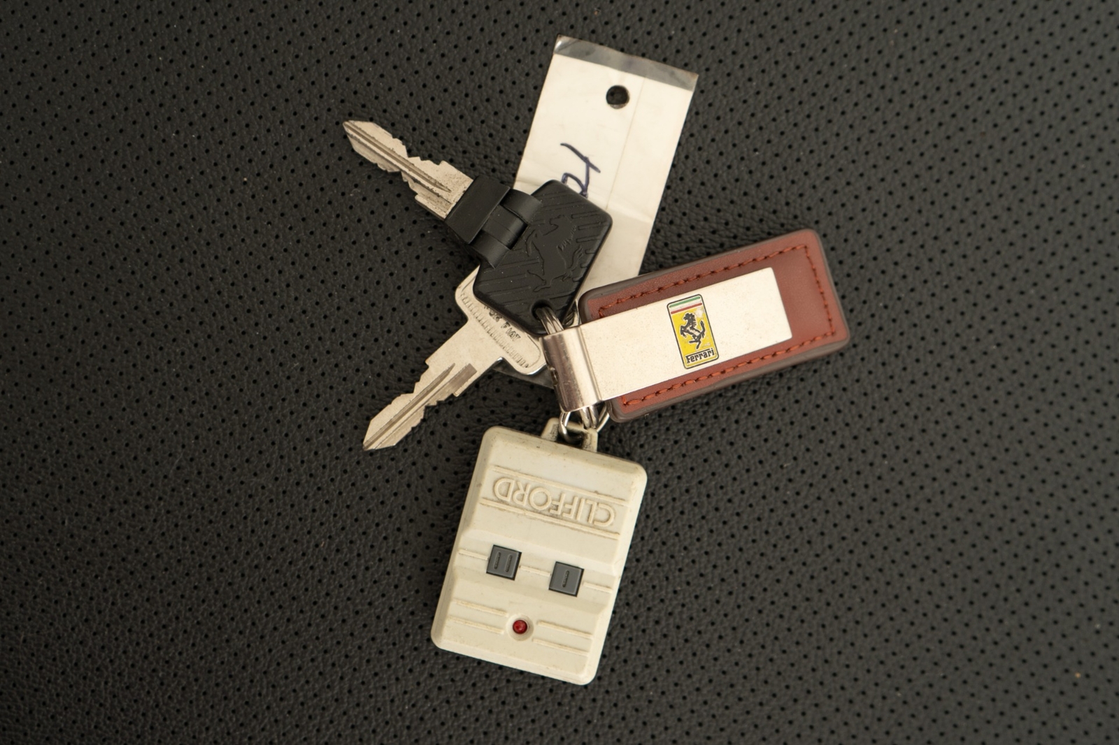 Ferrari-Testarossa-1990-2D-Coupe-19