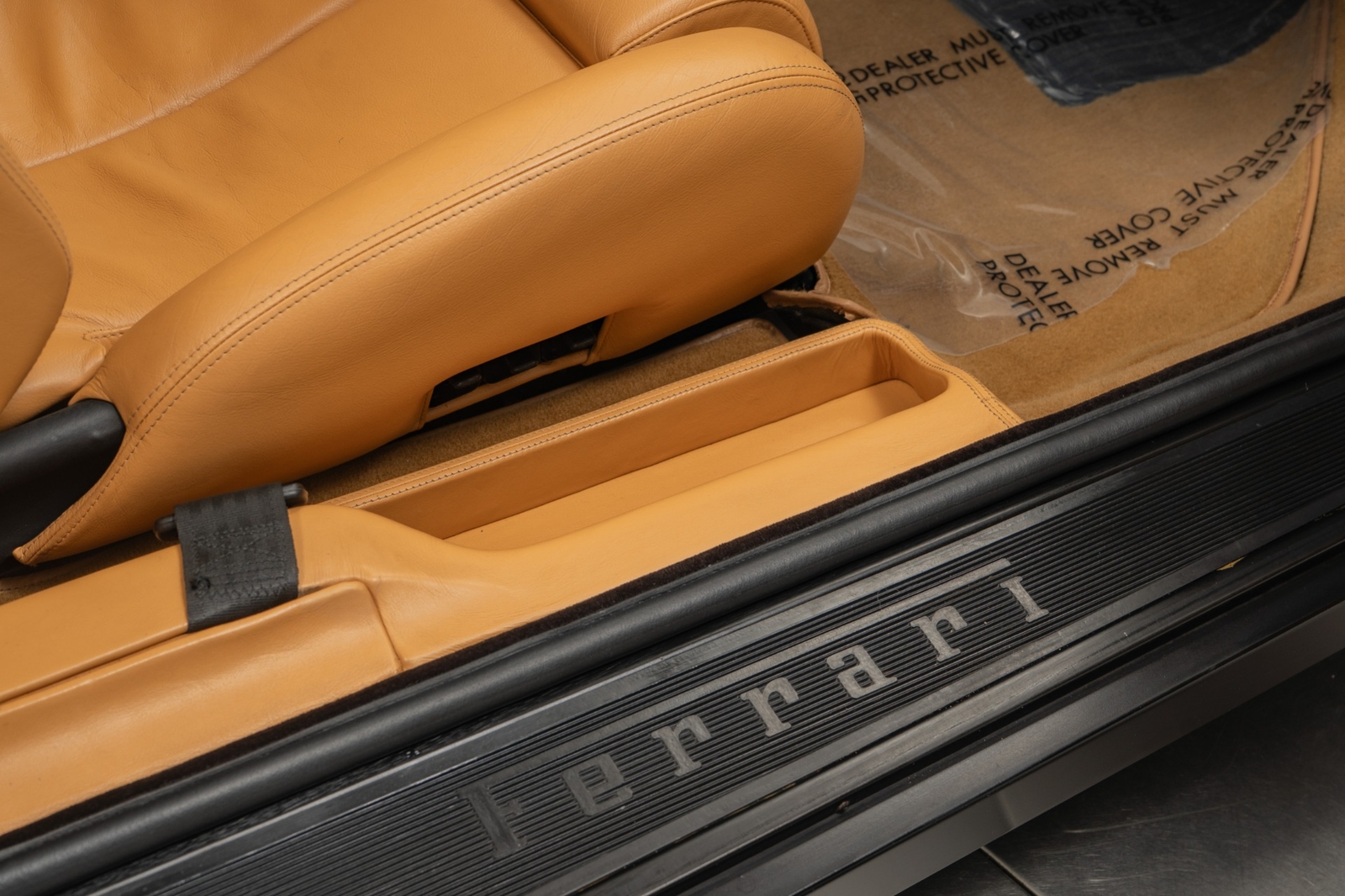 Ferrari-Testarossa-1990-2D-Coupe-25