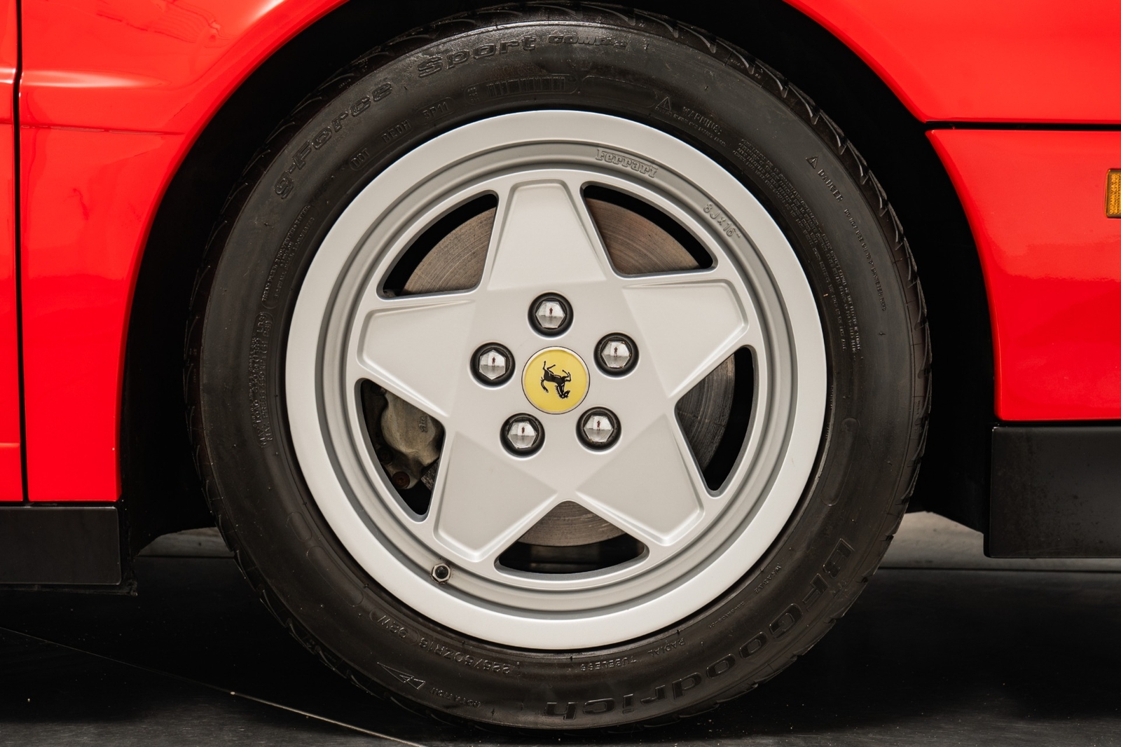 Ferrari-Testarossa-1990-2D-Coupe-32