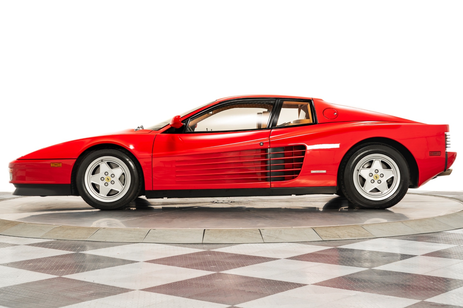 Ferrari-Testarossa-1990-2D-Coupe-4