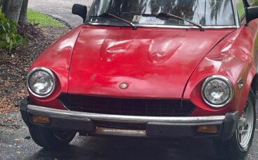 Fiat-124-Spider-1978-Convertible