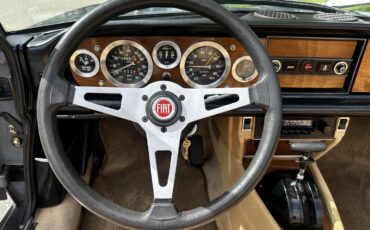 Fiat-124-Spider-1980-23