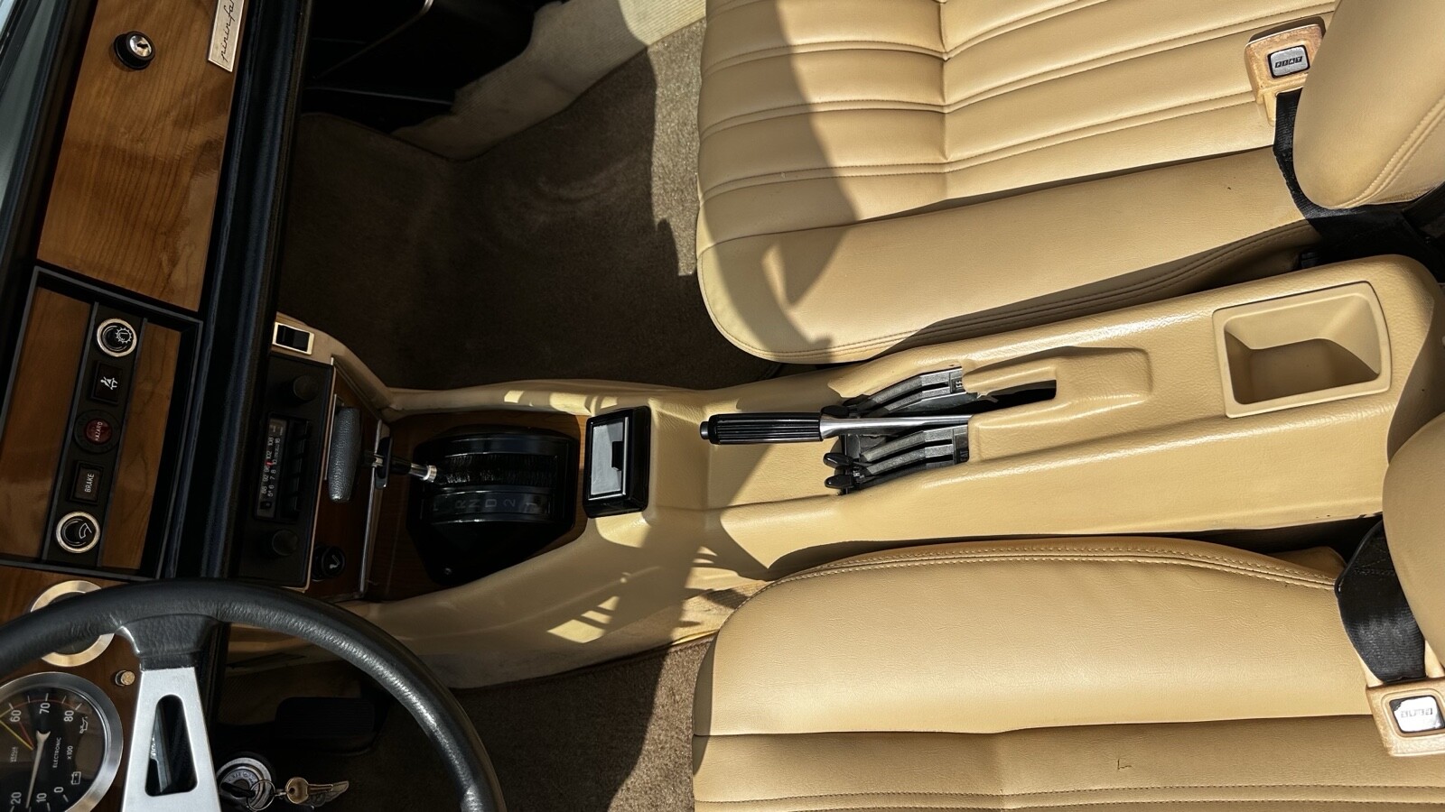 Fiat-124-Spider-1980-24