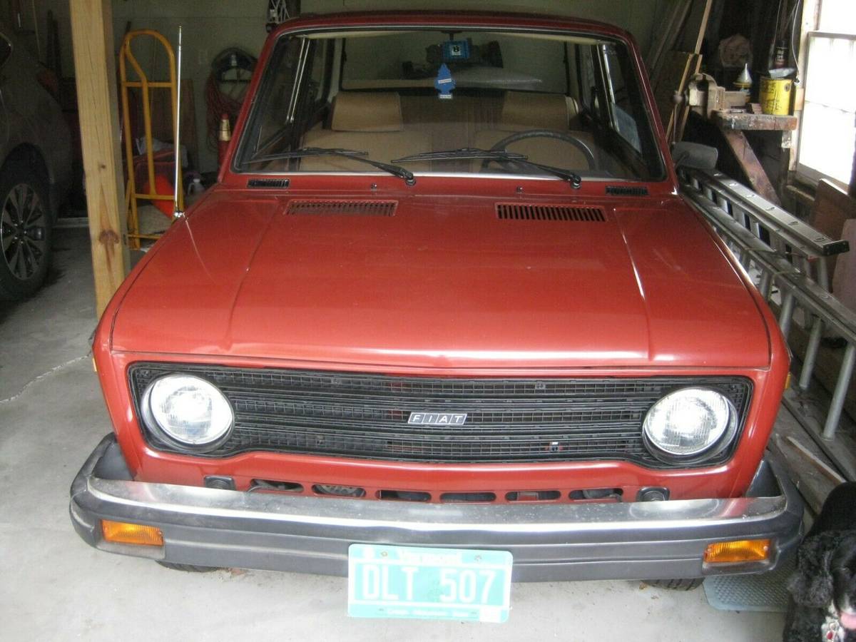 Fiat-128-1977-12