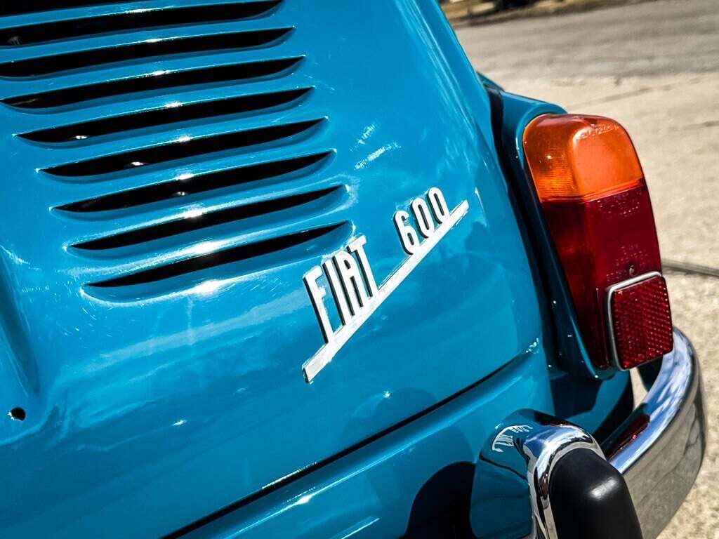 Fiat-600D-1969-Coupe-17
