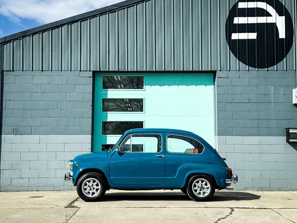 Fiat-600D-1969-Coupe-2
