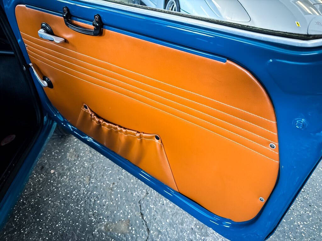 Fiat-600D-1969-Coupe-25