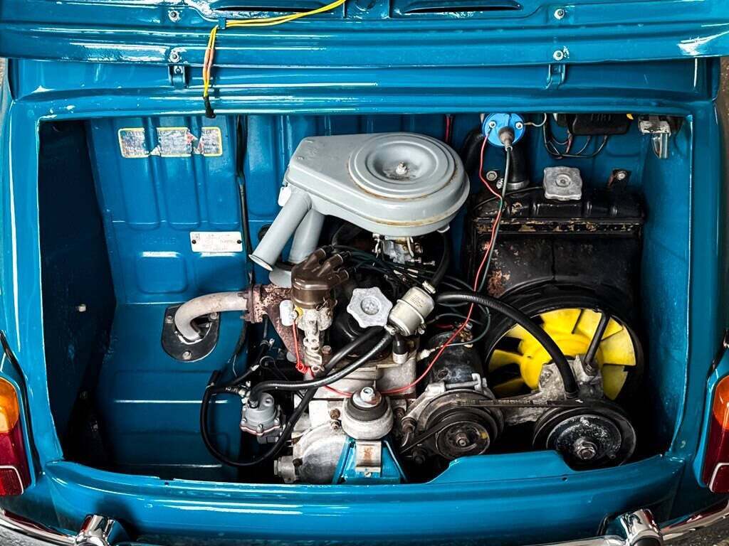Fiat-600D-1969-Coupe-38