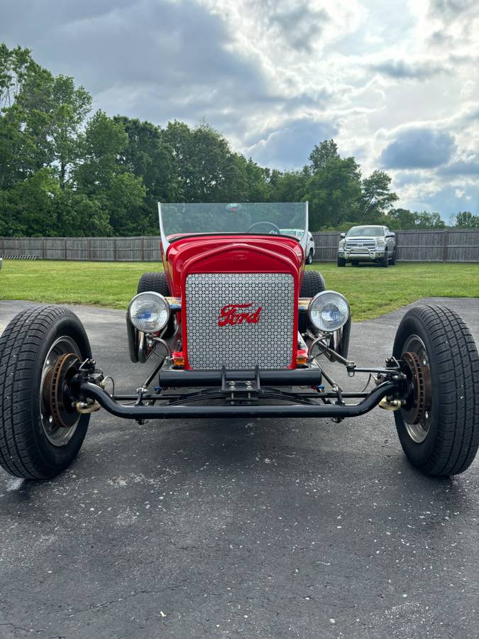 Ford-1927-red-1