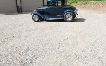 Ford   1930