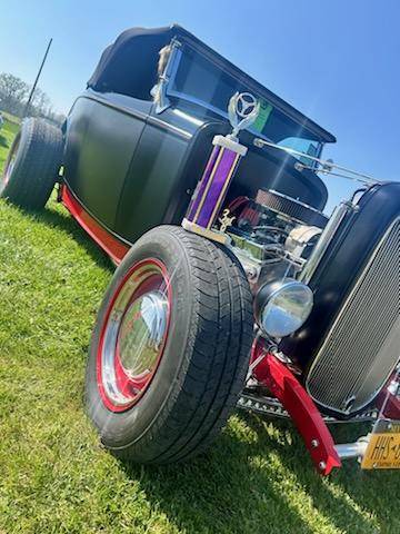 Ford-1932-black-4
