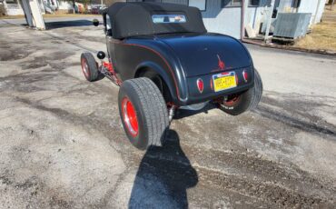 Ford-1932-black-5
