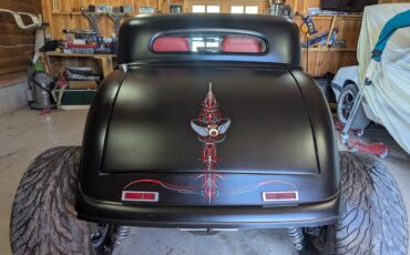 Ford-1934-black-3