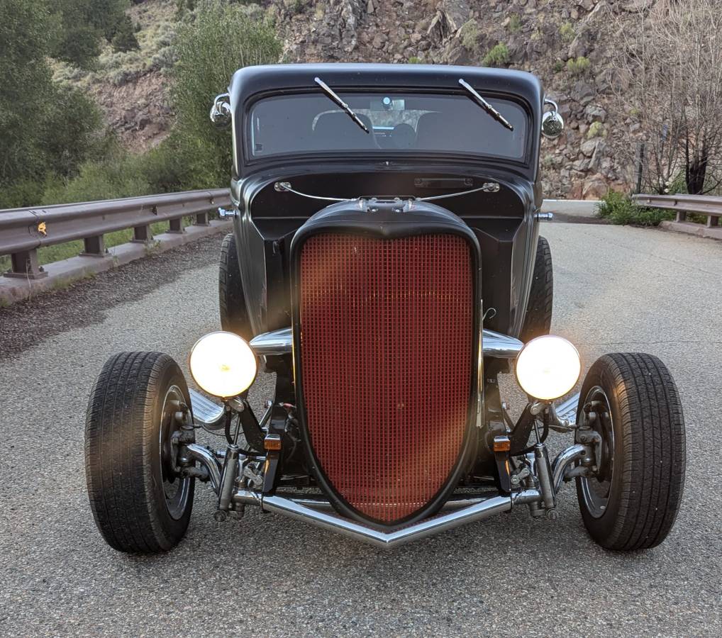 Ford-1934-black-8