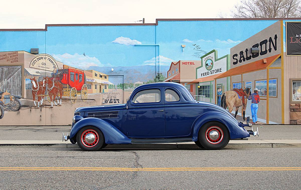 Ford   1936 blue