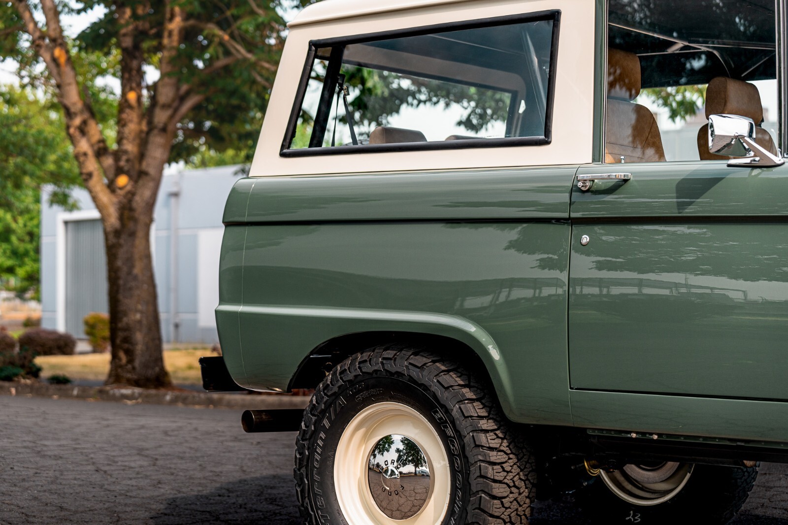 Ford-Bronco-1966-11