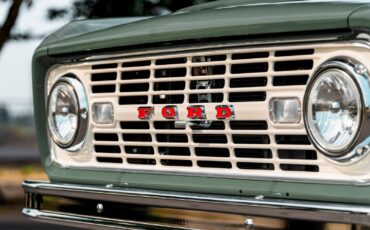 Ford-Bronco-1966-13