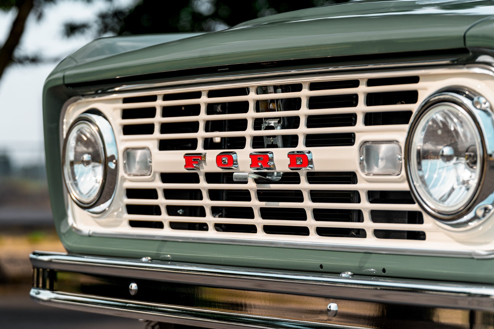 Ford-Bronco-1966-13