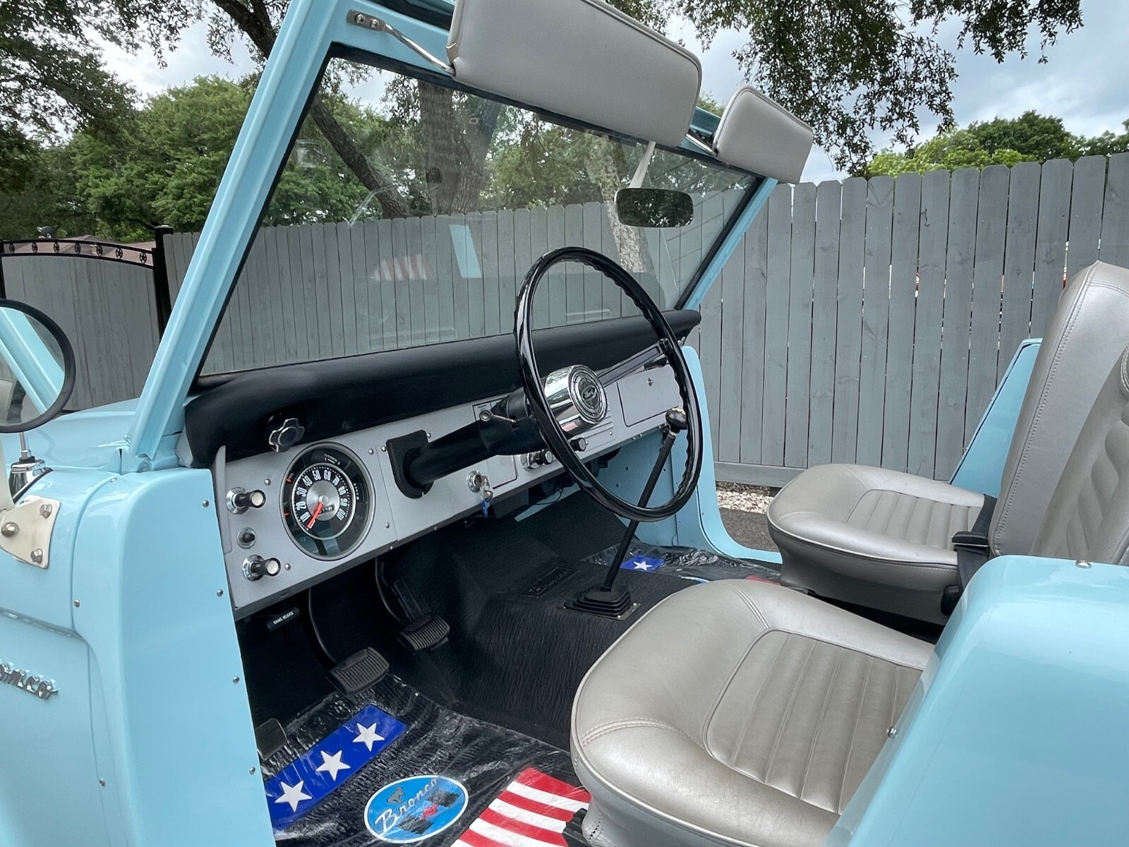 Ford-Bronco-1966-18