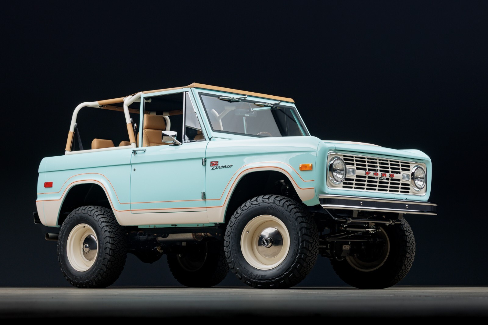 Ford-Bronco-1967-1